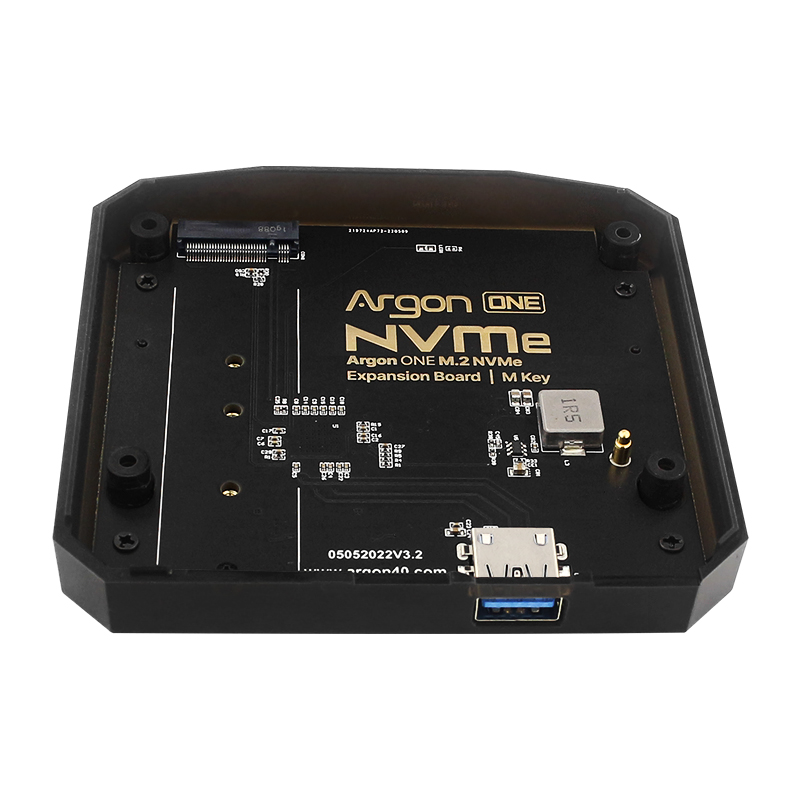 لوحة توسعة Argon ONE M.2 مع من - مراجعة Pi 4 Case وسعره