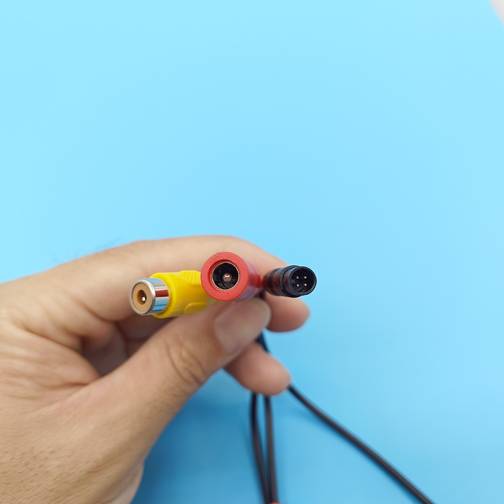 كابل سيارة 4 سنون ذكر إلى RCA  - مراجعة Pi Camera Cable وسعره