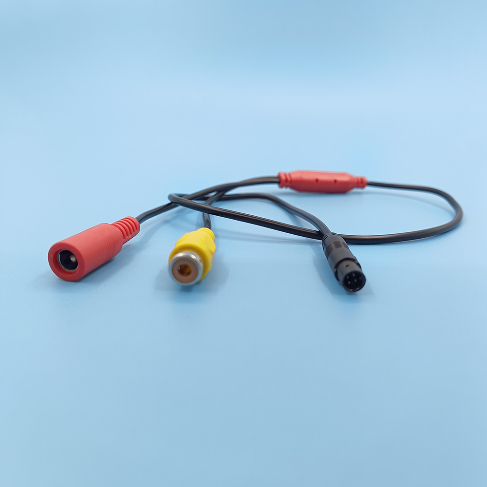 كابل سيارة 4 سنون ذكر إلى RCA  - مراجعة Pi Camera Cable وسعره